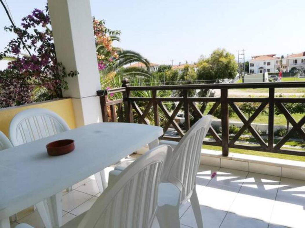 Melina Apartments Nikiti  Buitenkant foto