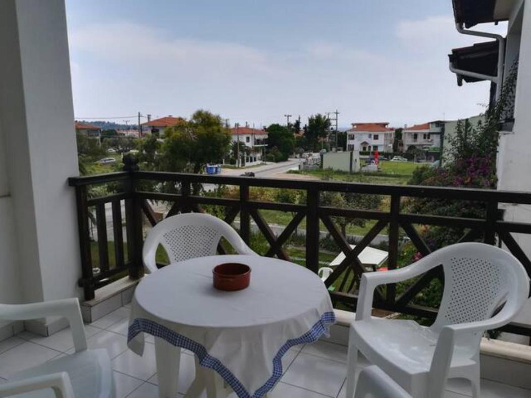 Melina Apartments Nikiti  Buitenkant foto